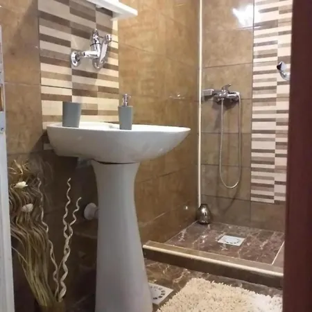 Kır Evi Kontessa *